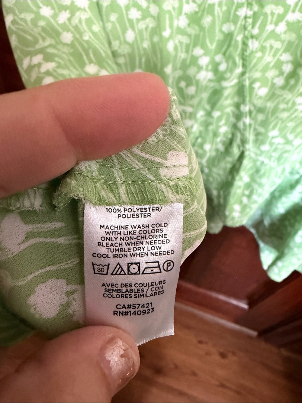 LOFT Light Green Floral V-Neck Peplum Blouse - Picture 5 of 5